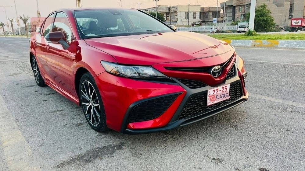 تۆیۆتا کامری